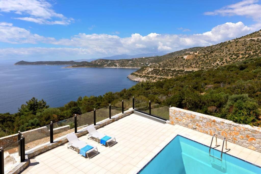 Wonderful Eco Friendly Villa Augustine Ampelo Exteriör bild